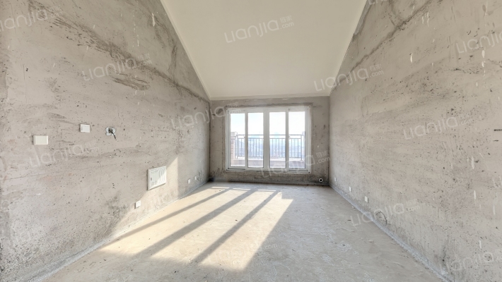 东南·悦湖二手房实景图