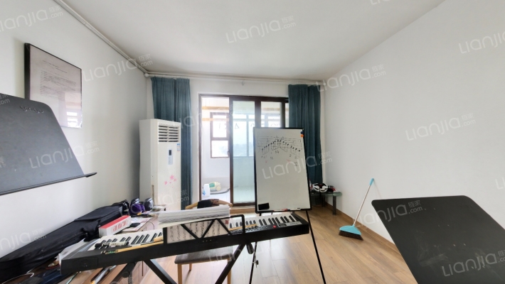 雨润星雨华府二手房实景图