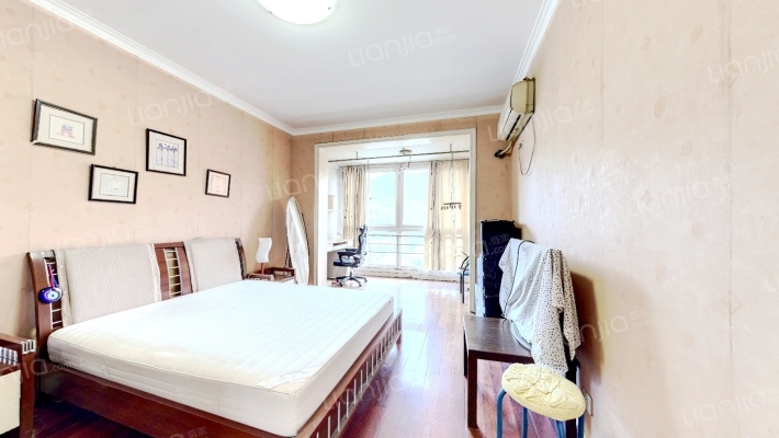 东方城晨曦园二手房实景图