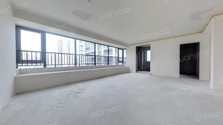 泰悦银座二手房实景图