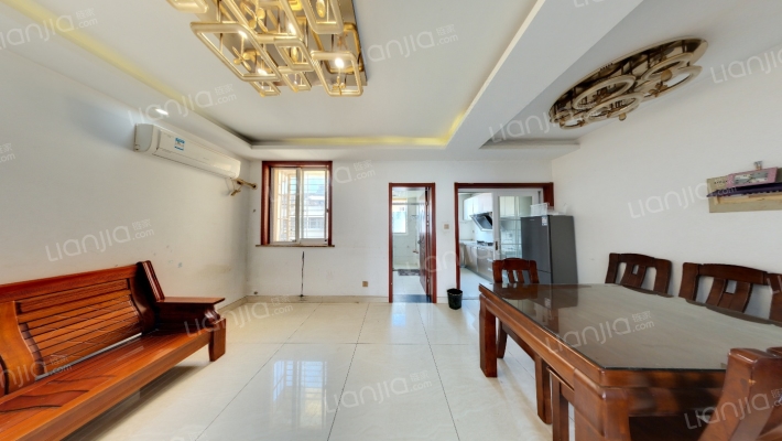 泾园二村南区二手房实景图