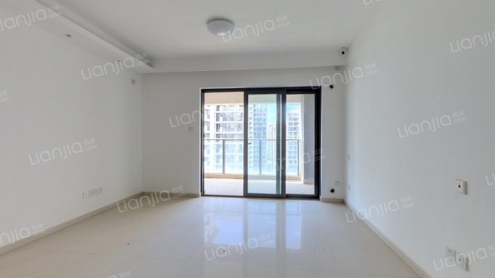 金地海南自在城丁香苑二手房实景图