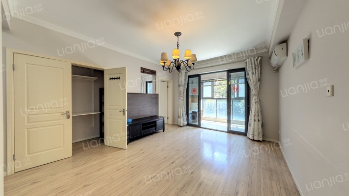 海尚新纪园二手房实景图