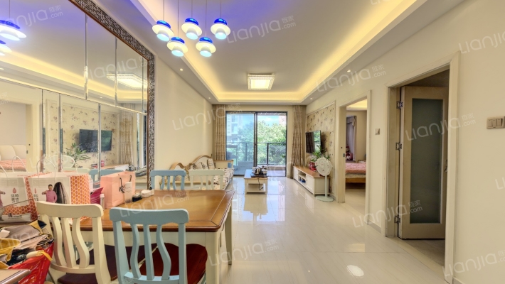 凤凰华庭二手房实景图