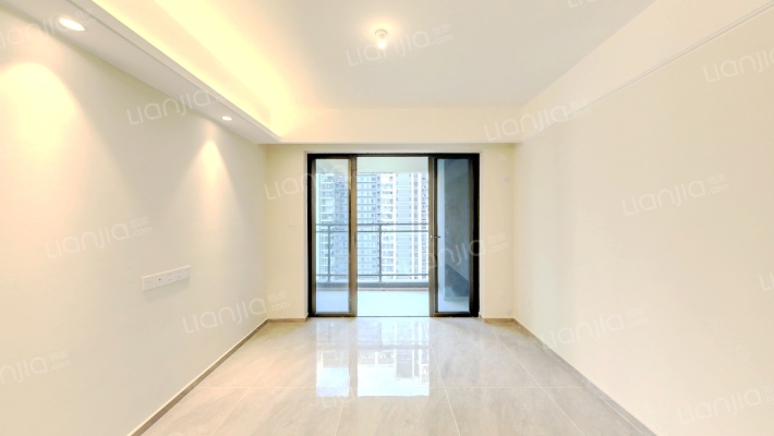 保利天境二手房实景图