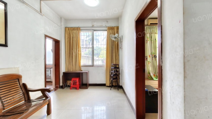 华垒大厦二手房实景图