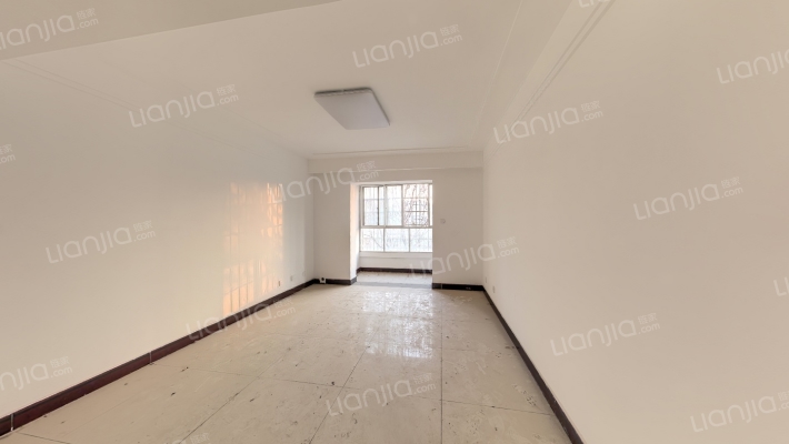 城建天翔二手房实景图