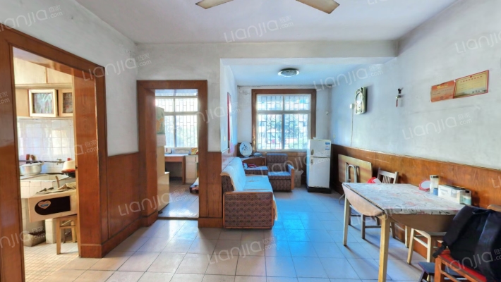 勤奋村二手房实景图