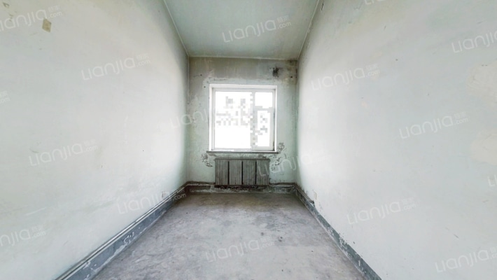 卫星花园二手房实景图