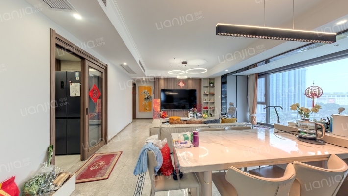 中旅时光里二手房实景图