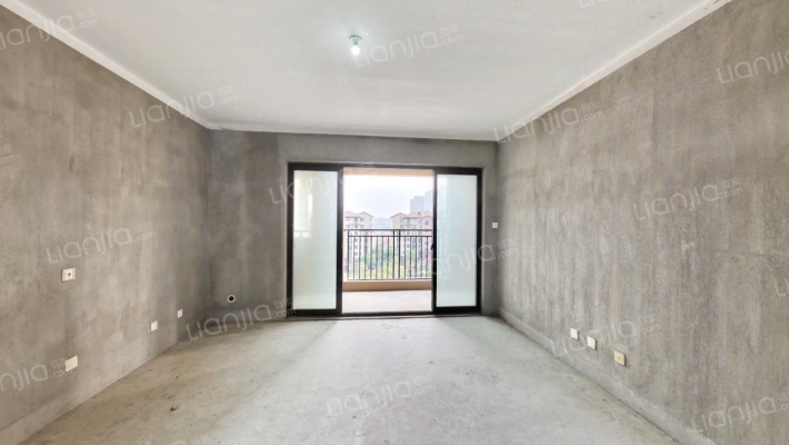 华强城二手房实景图