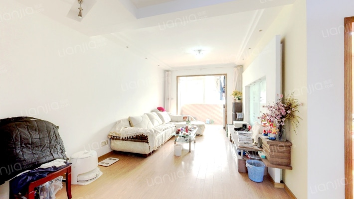 南方花园B组团二手房实景图