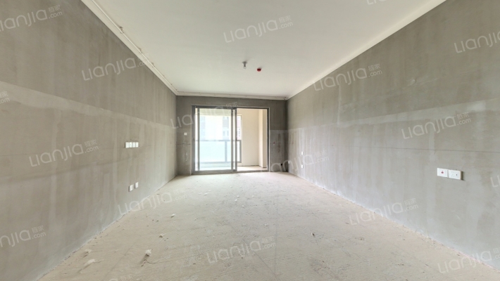 富田城九鼎公馆三号院二手房实景图