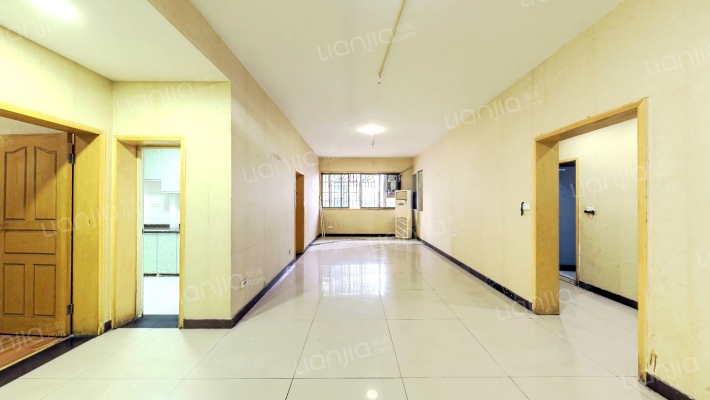 鑫隆达大厦二手房实景图