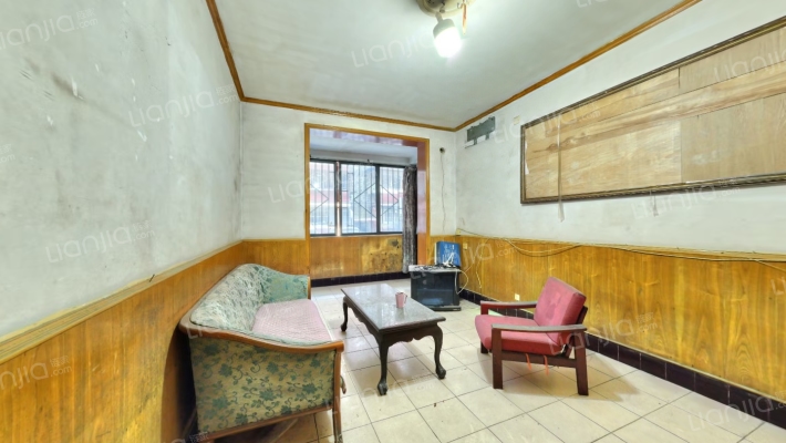 布坝子街9号二手房实景图