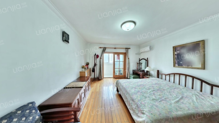 鸿华里二手房实景图