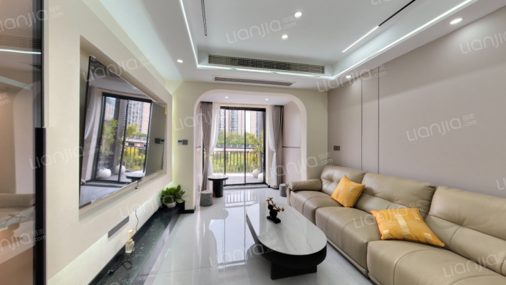 荣盛锦绣南山A区二手房实景图