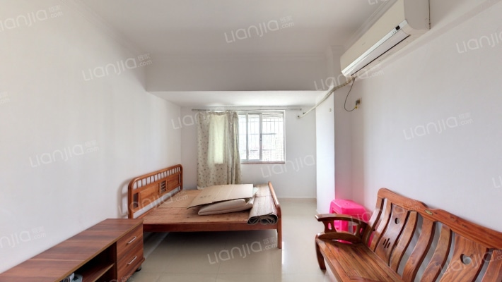 鸿华大厦二手房实景图