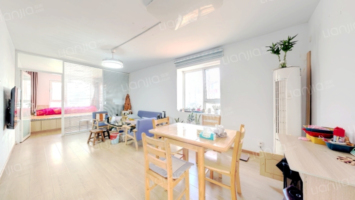 新佳园二手房实景图