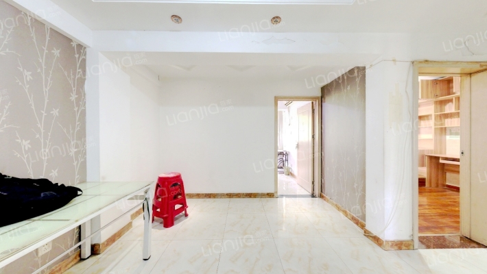 和平小区二手房实景图