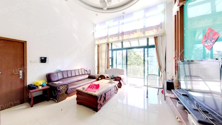 南海湖景湾花园二手房实景图