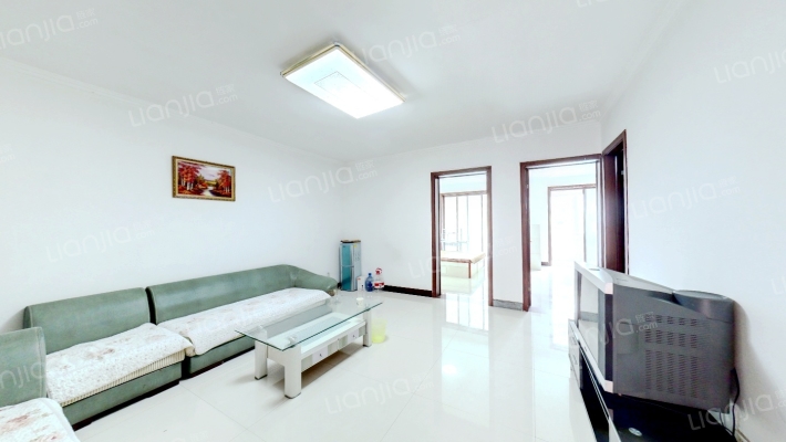 拉菲尔大街二手房实景图