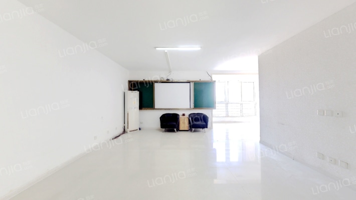 华天大厦二手房实景图