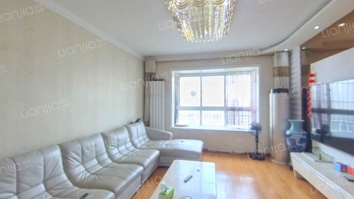 清华苑二手房实景图