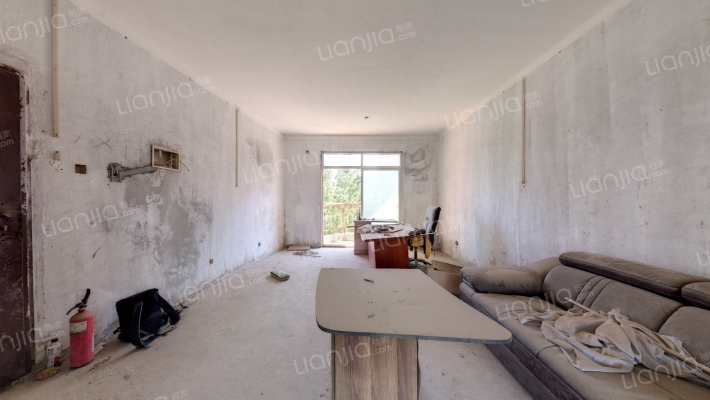 保利国际高尔夫花园荷兰苑二手房实景图