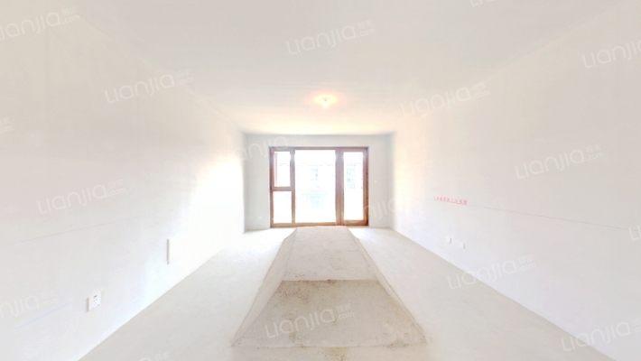 伟峰东域掬月府二手房实景图