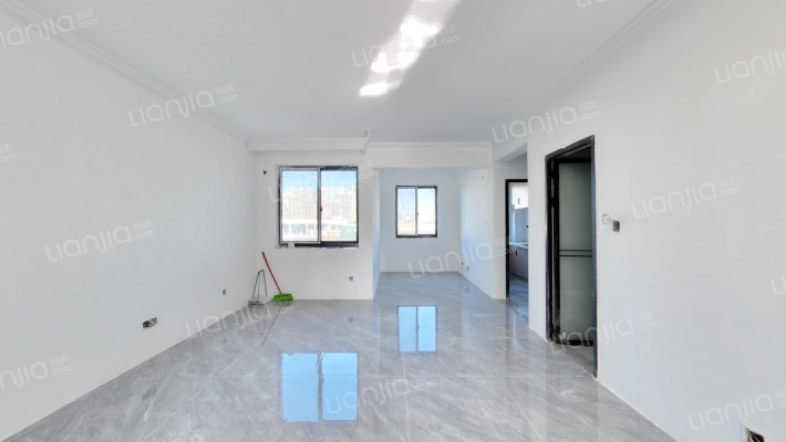 云泽嘉苑二手房实景图