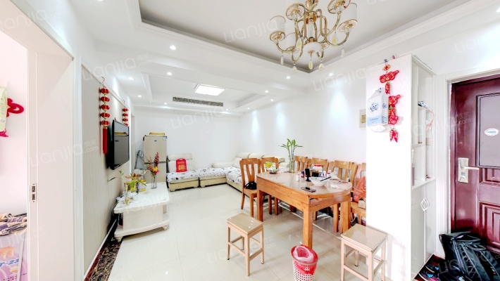 金色蓝庭二手房实景图