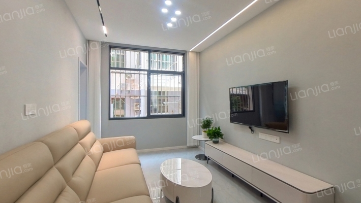 十八坡2号院二手房实景图