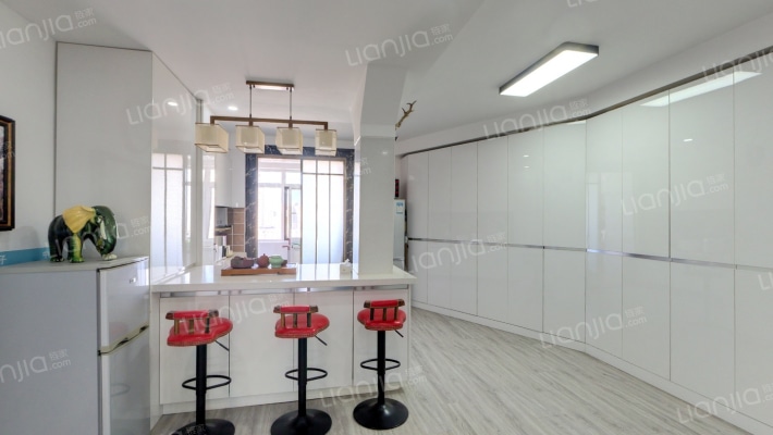 华姿国际大厦二手房实景图