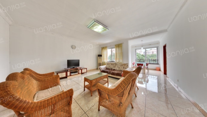 紫荆嘉苑二手房实景图