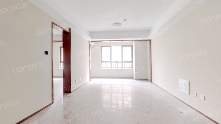 高铁城二手房实景图