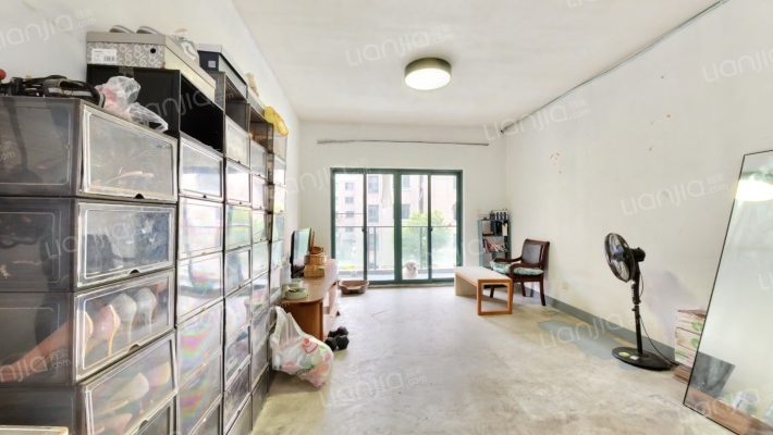 新东名苑二手房实景图