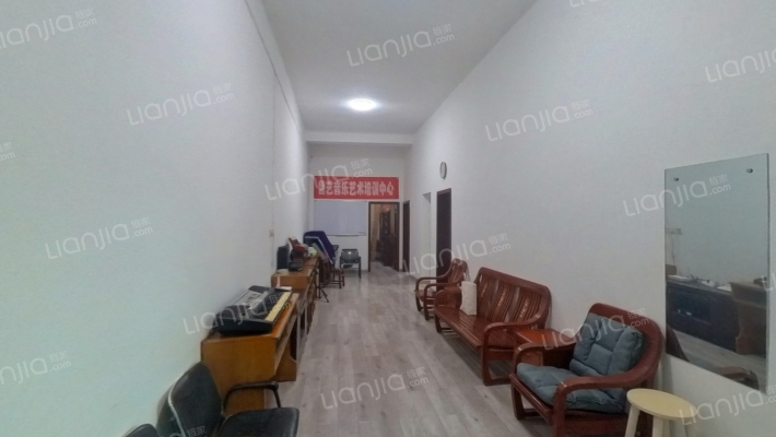 东郊路8号二手房实景图