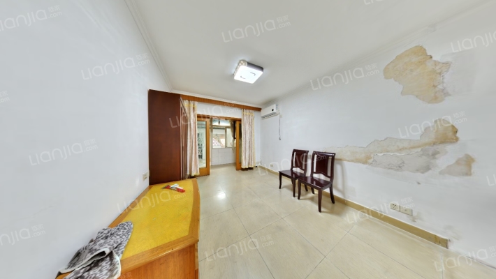 艺苑村二手房实景图