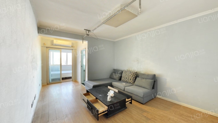 居然小区二手房实景图