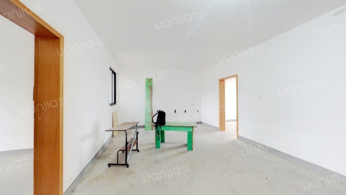 惊驾名庭A区二手房实景图