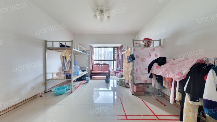俊发盛唐城C区泰和郡二手房实景图