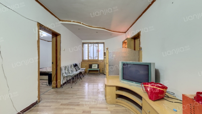 飞天花园小区二手房实景图