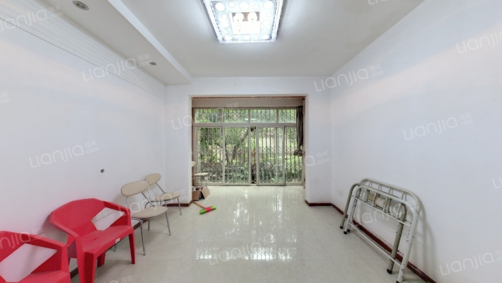 华府春城二手房实景图