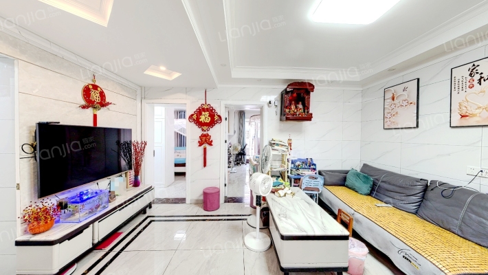 福龙公寓内院二手房实景图