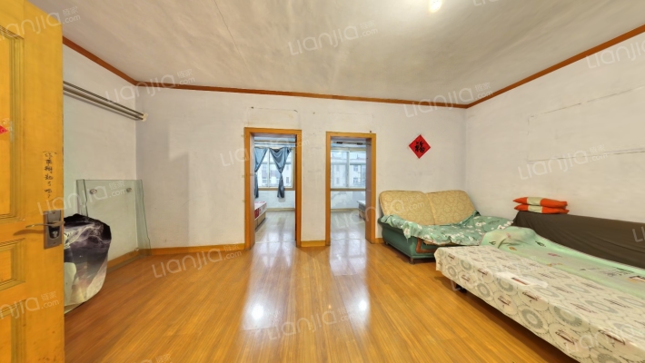 华城路四小区二手房实景图