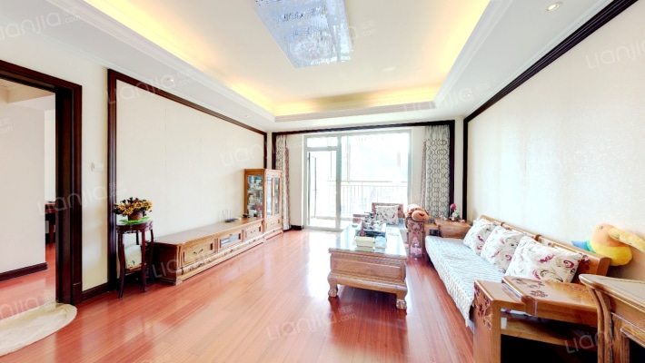 鲁信长春花园二手房实景图