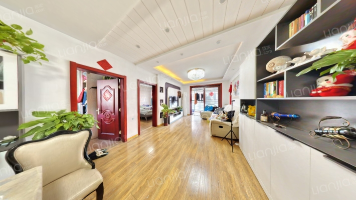 七彩星城二手房实景图