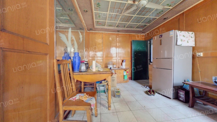 鹊桥小区四村二手房实景图