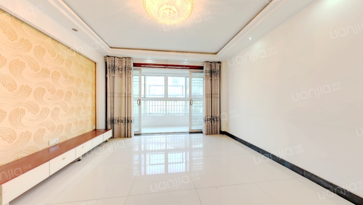 蔷薇园二手房实景图